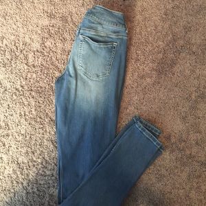 Maurice’s Jeggings size Medium
